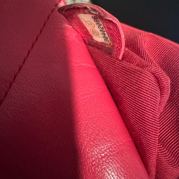 Large Chanel 19 Pink Quilted Leather Bag - Picture 6 of 11